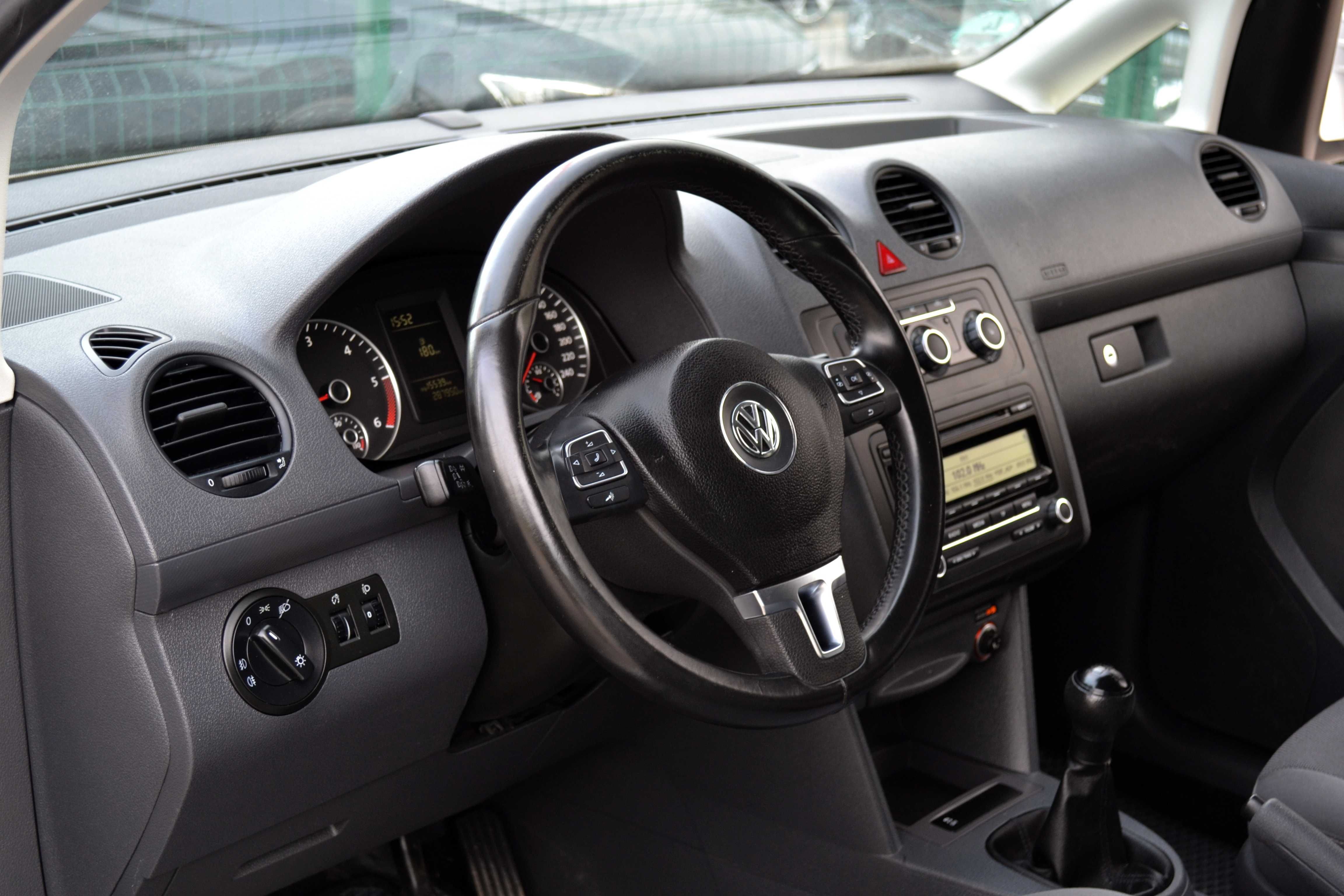 Volkswagen Caddy 2010