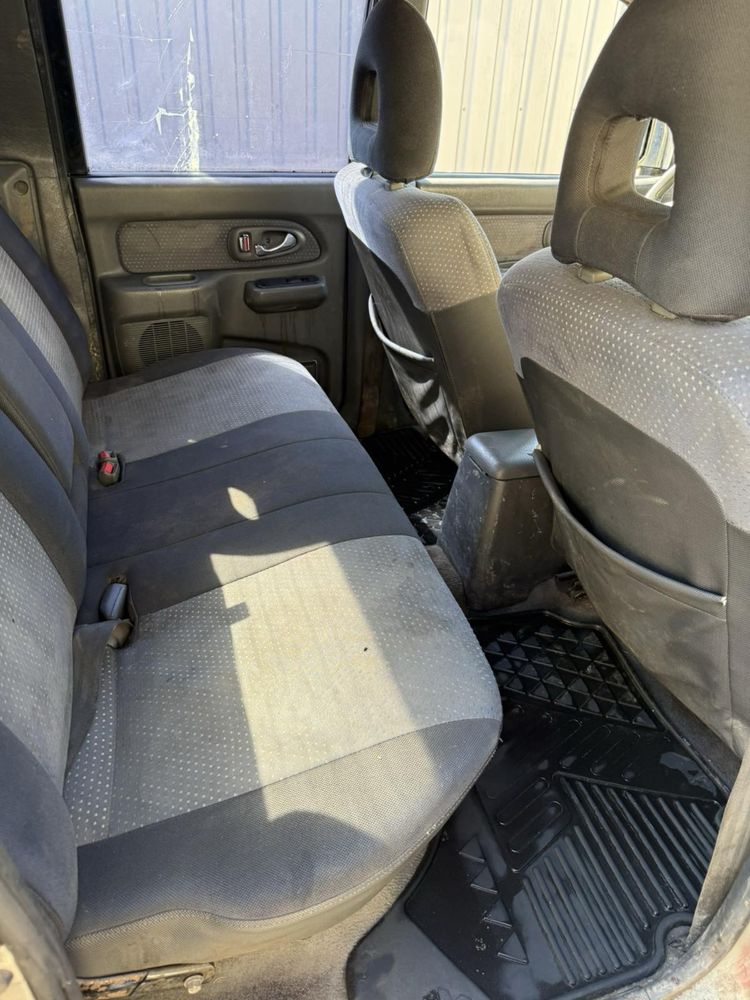 Mitsubishi L200 пикап авто для ЗСУ