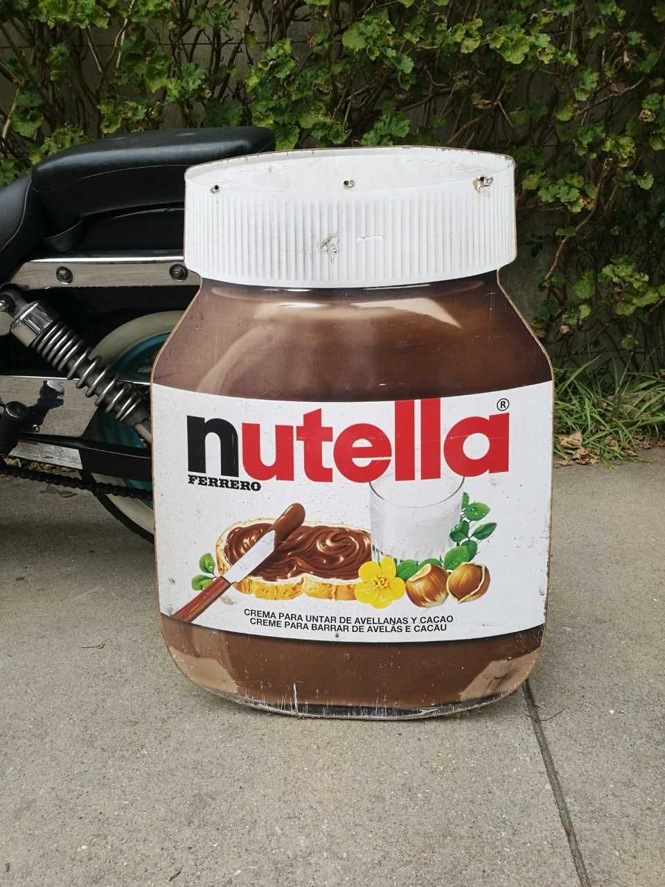 Raro e original frasco Gigante de Nutella Ferrero peça coleção vintage