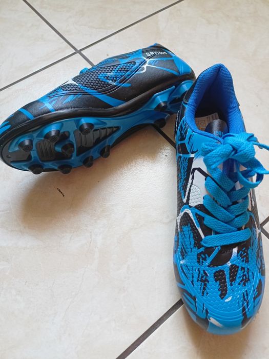 Nowe korki rozmiar 34
