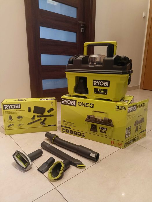 Zestaw akcesoriów do okurzacza RYOBI RV1811-0
