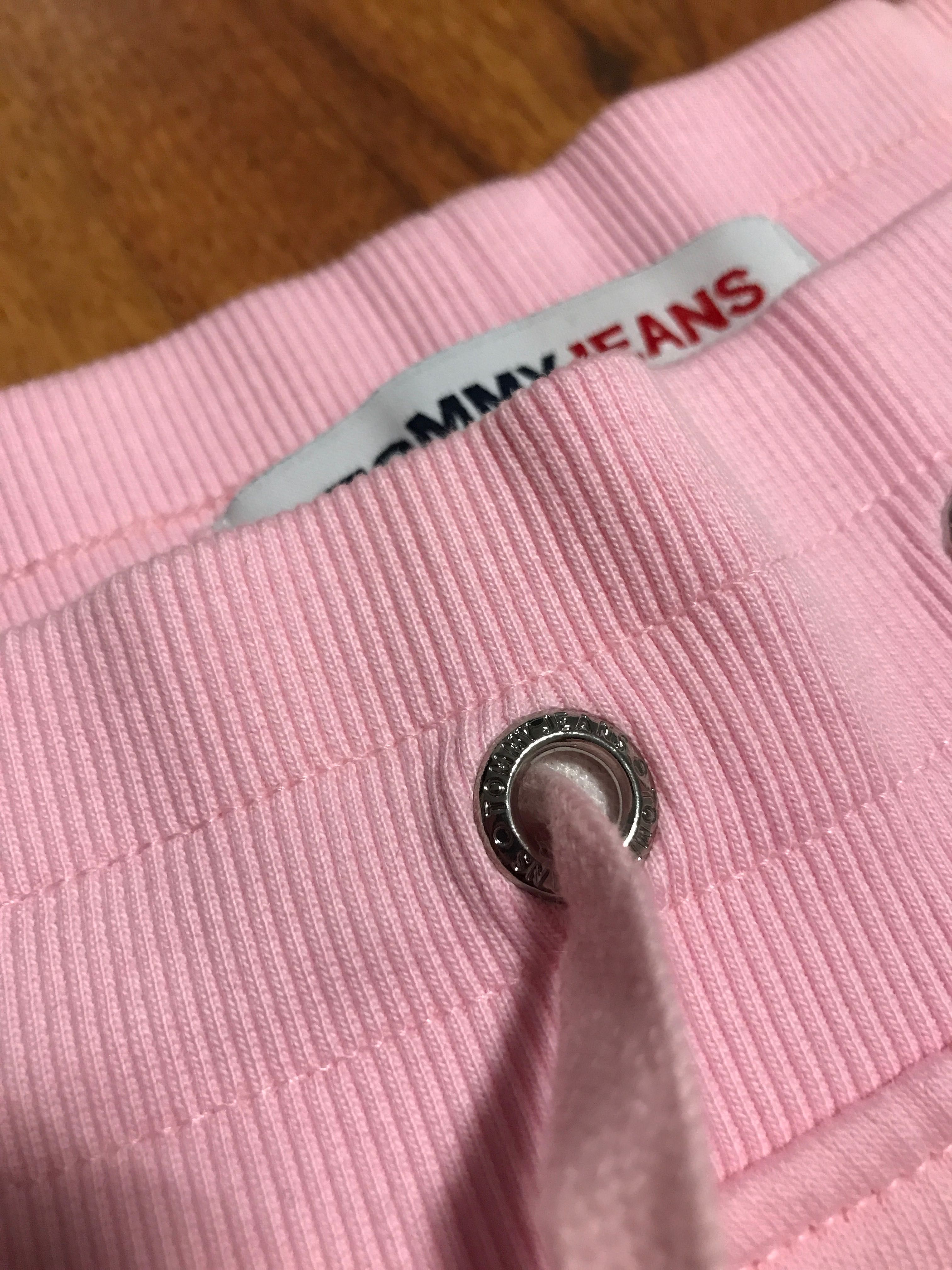 Nowe szerokie spodnie Tommy Jeans
