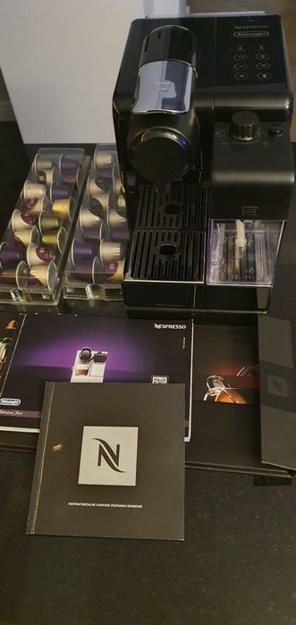 Ekspres do kawy Delonghi Nesspresso