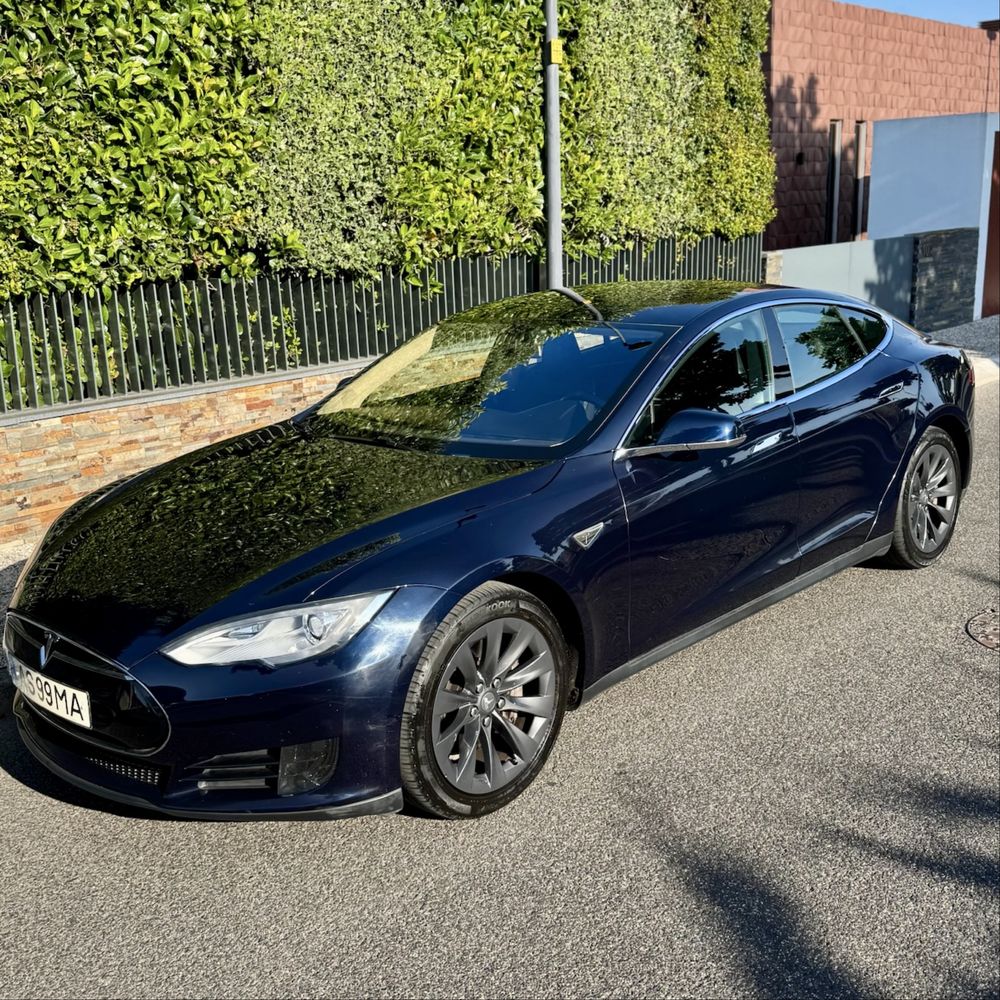 Tesla Model S 60 Desde FINANCIAMENTO desde 249€