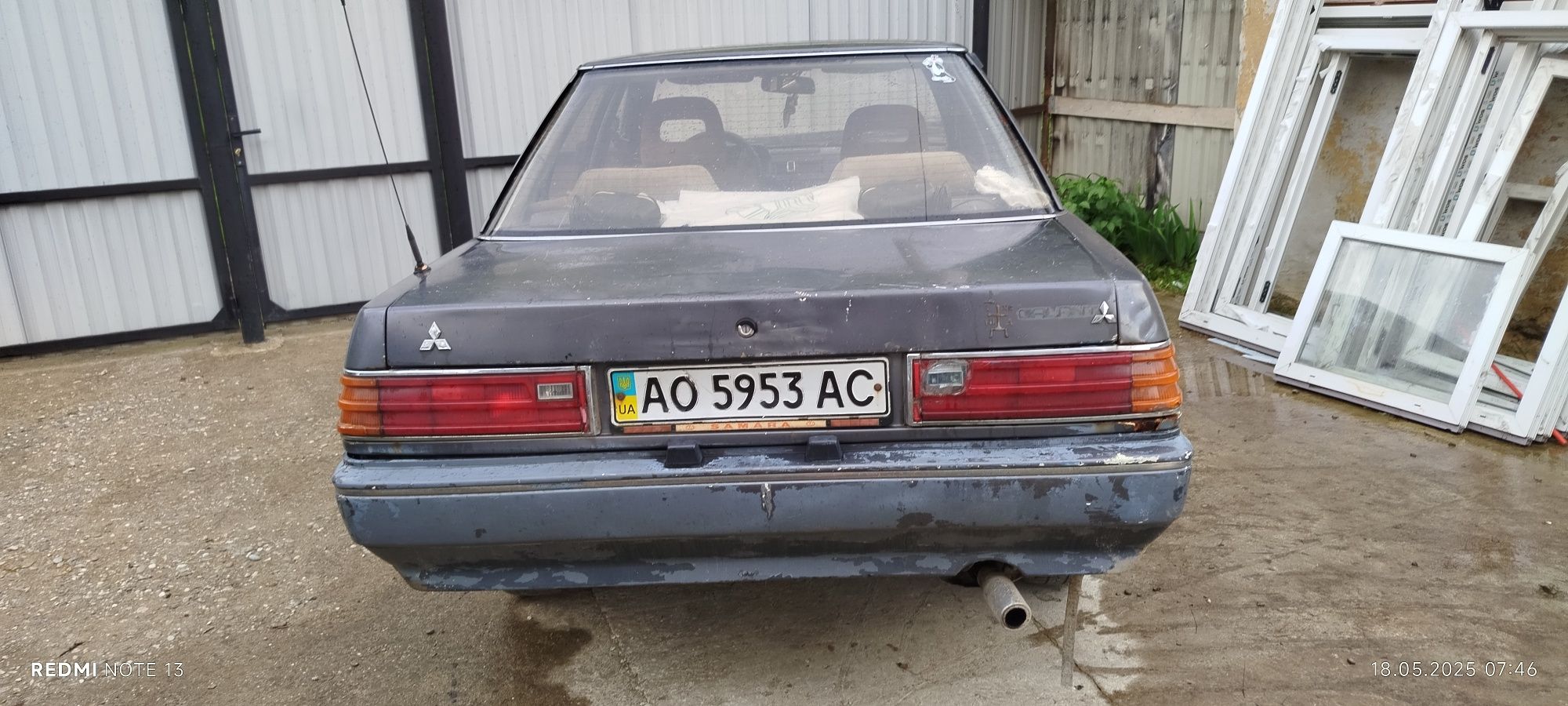 Мітсубіші Галант 1987 года находу