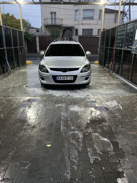 Хюндай і30 універсал