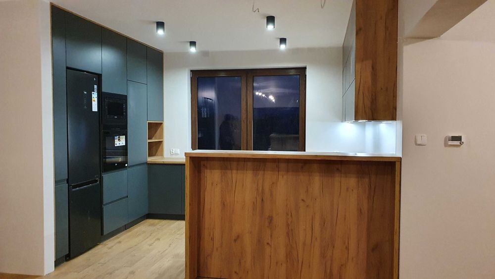 Meble na wymiar Kuchenne na wymiar Szafy