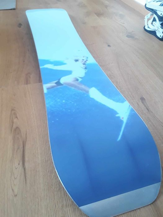 Prancha Snowboard Bataleon 156cm 2024