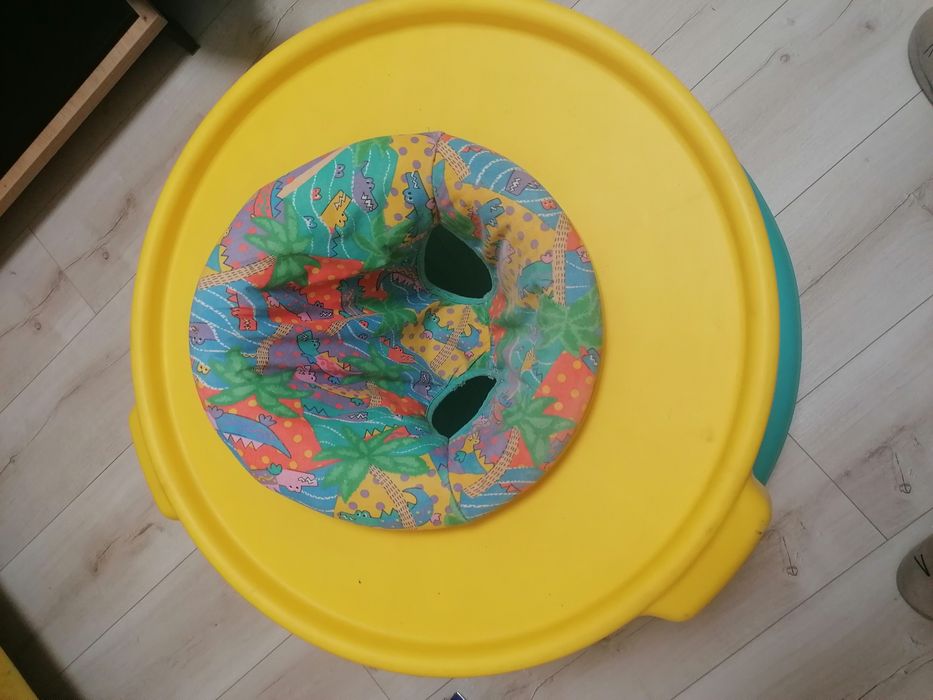 Chodzik, skoczek dla dziecka