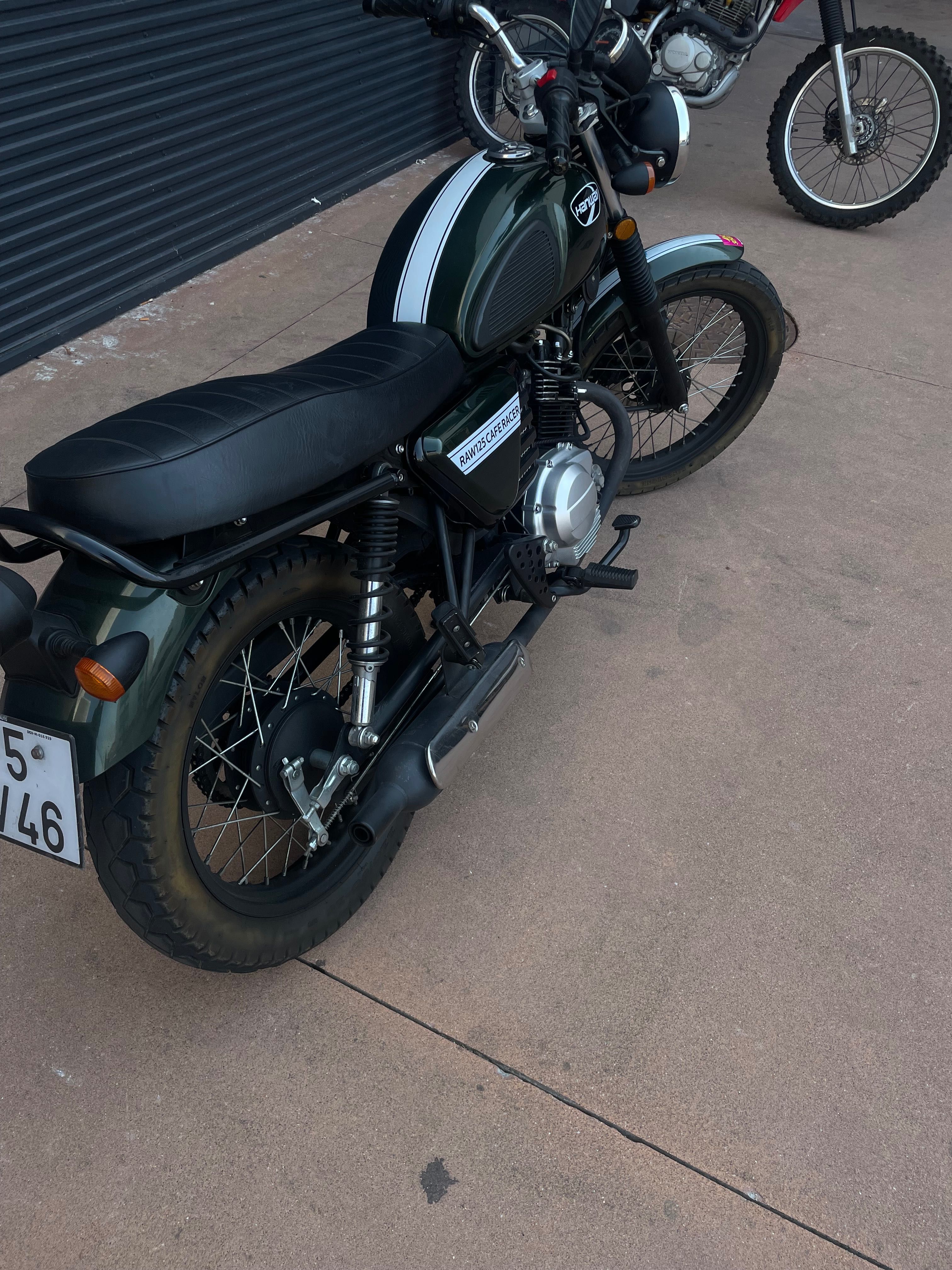 Hanway Café racer 125