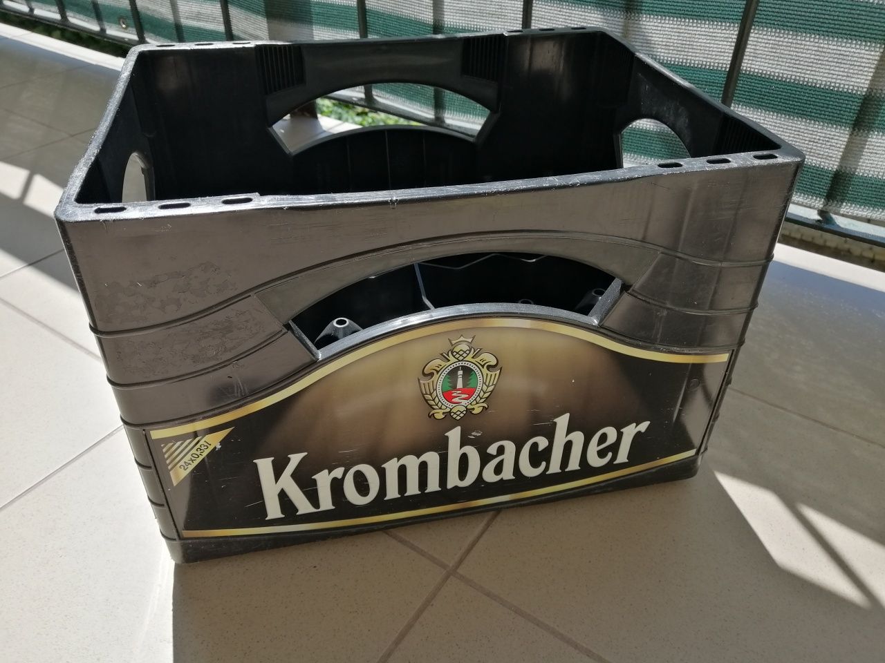 Skrzynka po piwie krata krombacher transporter