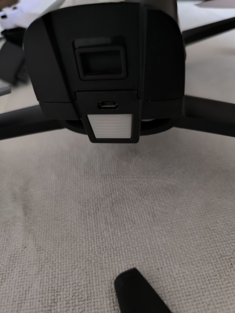 Vendo Drone Parrot Bebop 2