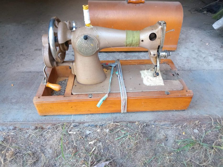 Швейна машинка