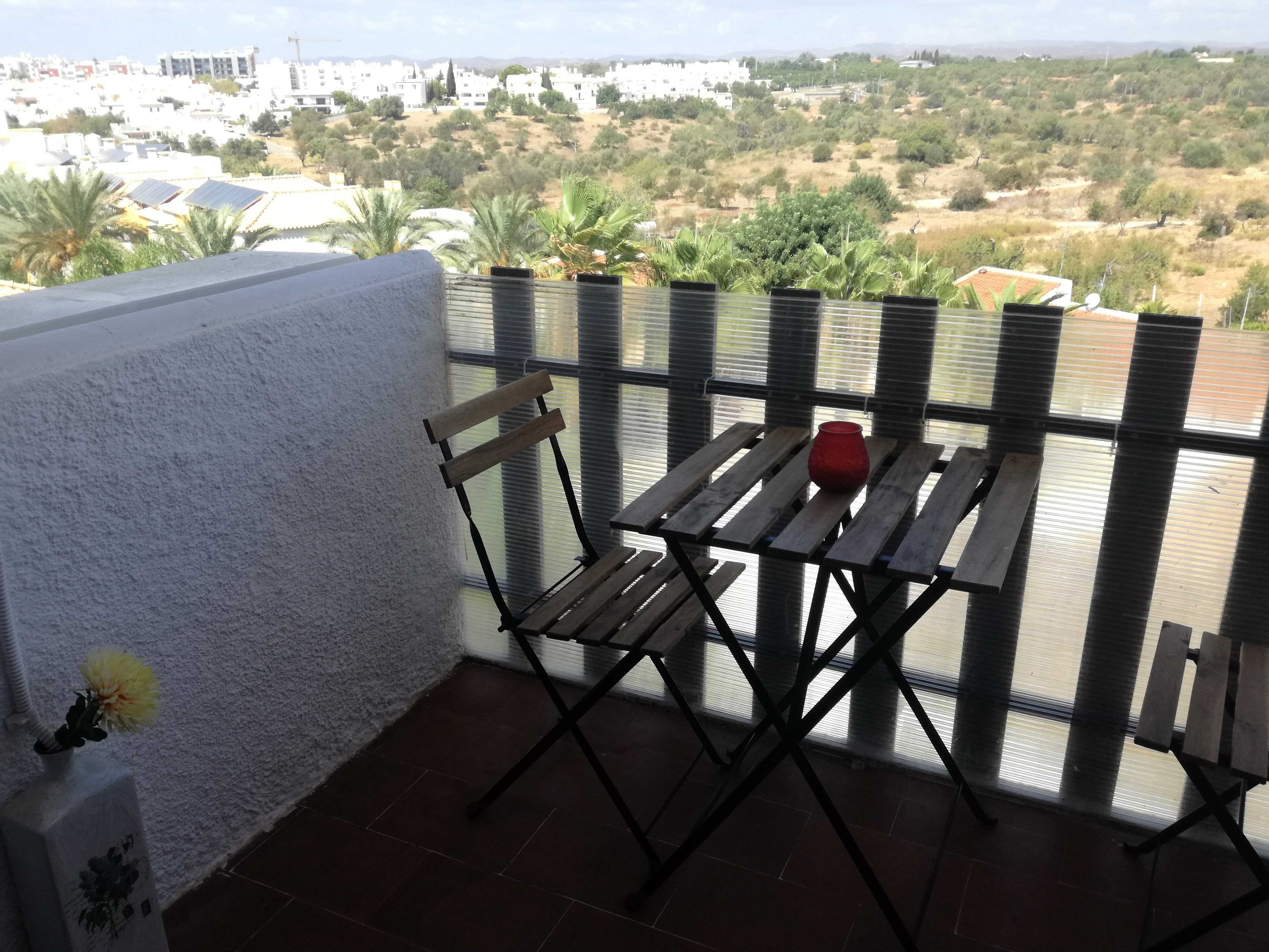 Apartamento 405 T1+1 em Urbanização com Piscinas