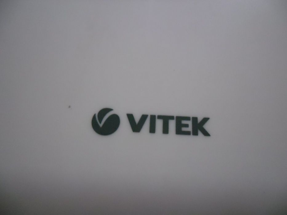 Весы напольные електронные Vitek на запчасти