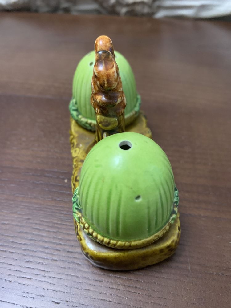 Солонка винтажная Export Giftware Acorn Forest Japan