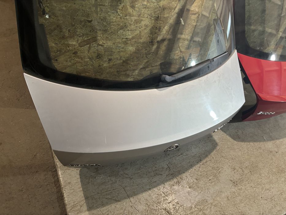 Кришка багажника ляда кляпа скло Skoda Octavia A7 LA7W 9156 8e8e