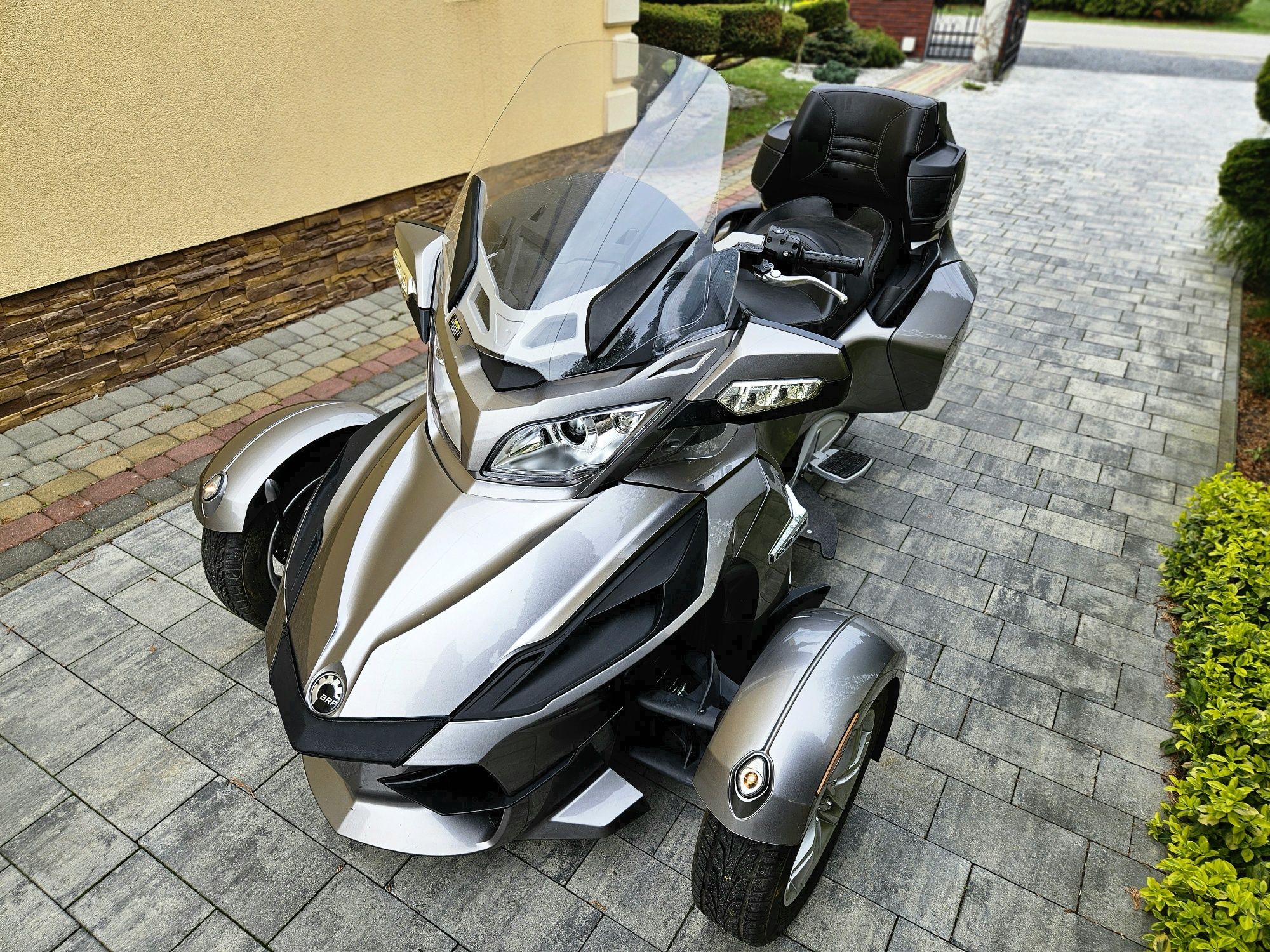 Can Am Spyder RT Jak Nowy Bezwypadkowy 3800 kilometrów  Kat B