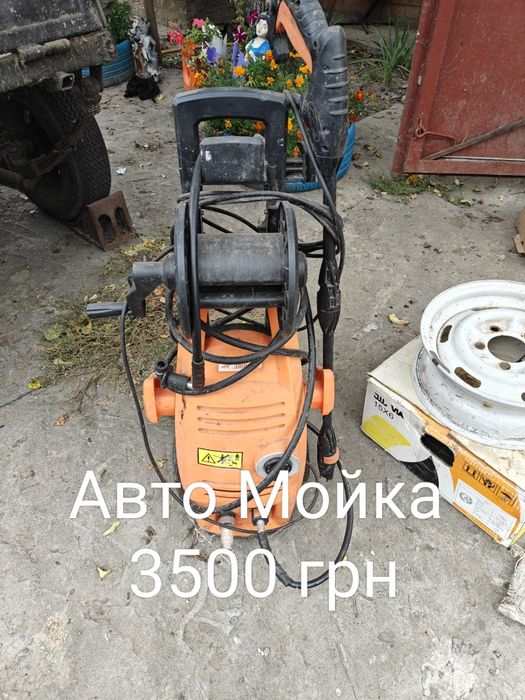 Скутер Сузукі в робочому стані