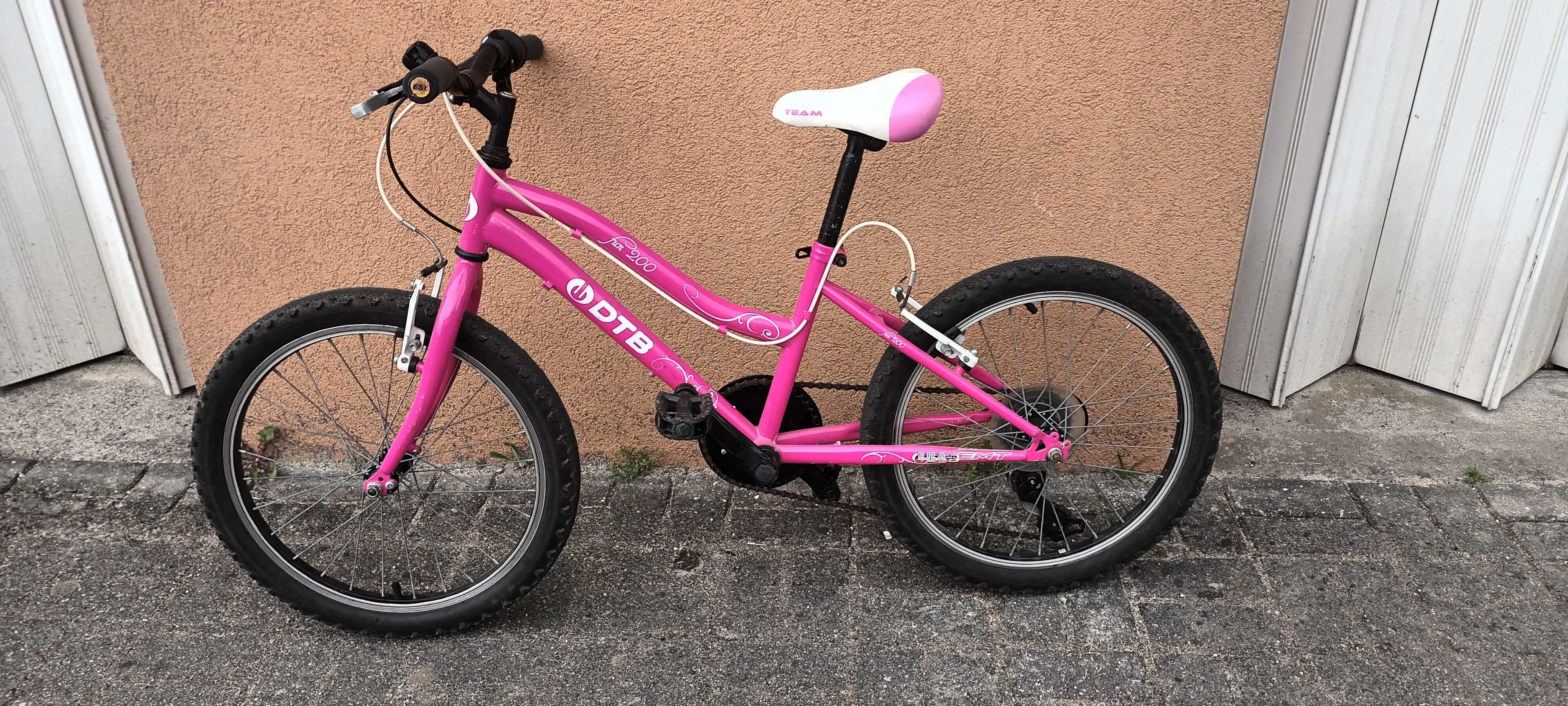 Bicicleta roda 22 usada em bom estado...