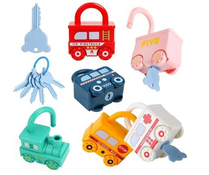 Zabawka edukacyjna, pociąg z kluczami do dopasowania