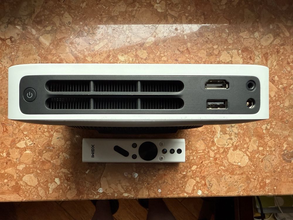 Projektor LED Xgimi Elfin 4k. Android TV.