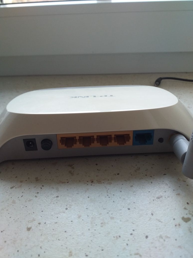 Router wi-fi TP Link MR 3220