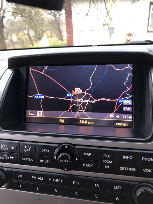 Продам Nissan Navara D40