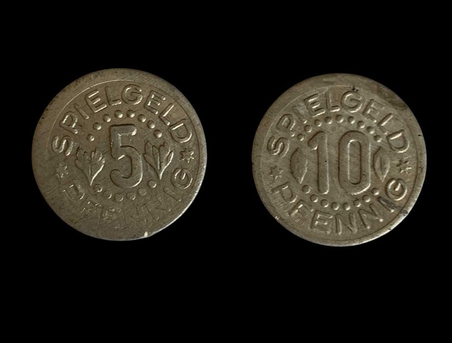 Niemcy: Spielgeld 5 i 10 Pfenning. Monety Żetony 2 sztuki