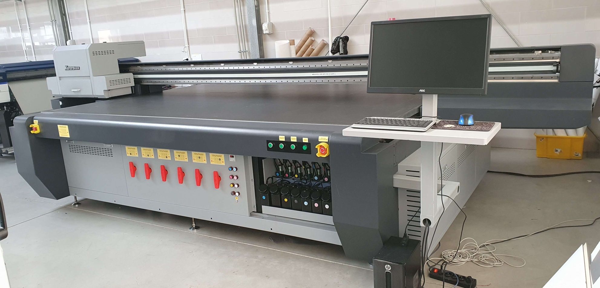 Ploter UV stołowy Xenons X3220 3,2m