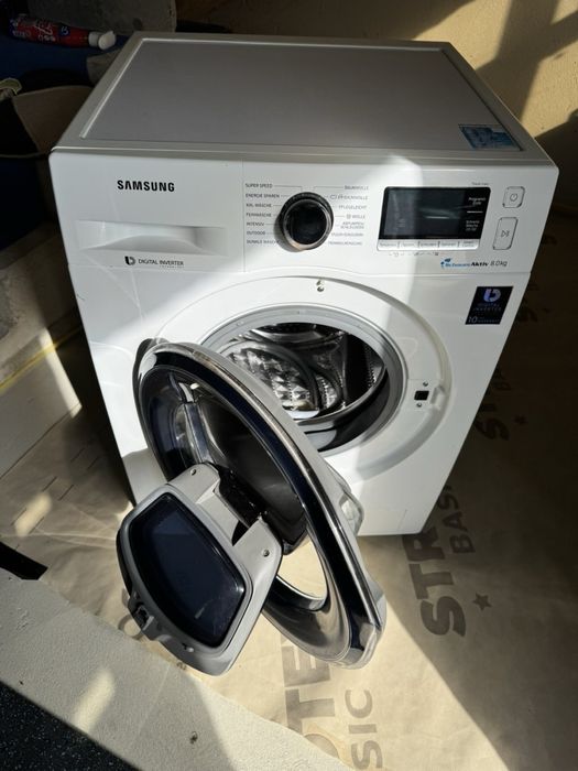 Пральна машина Samsung на 8 кг.