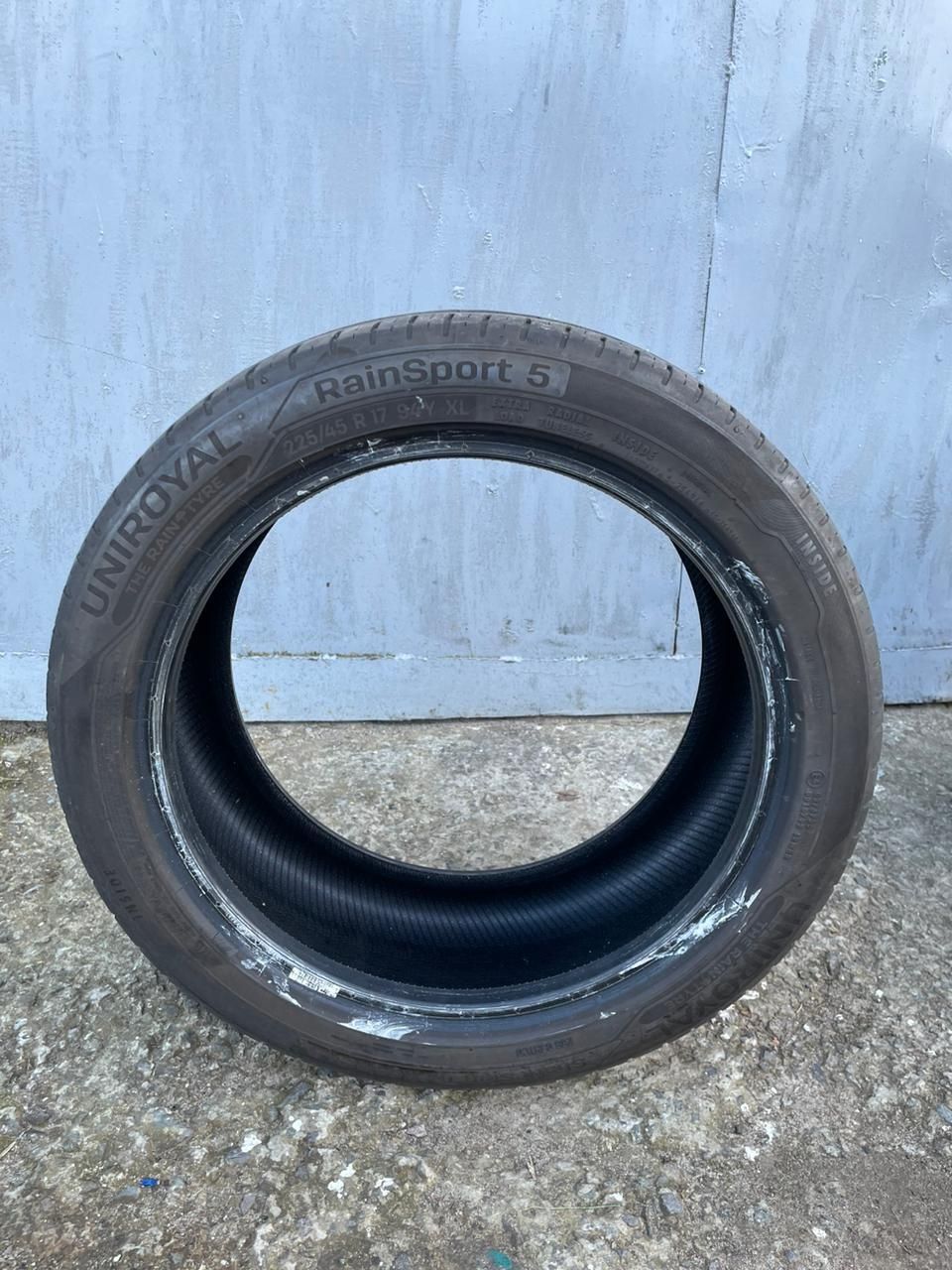 225/45 R17 Uniroyal Rain Sport