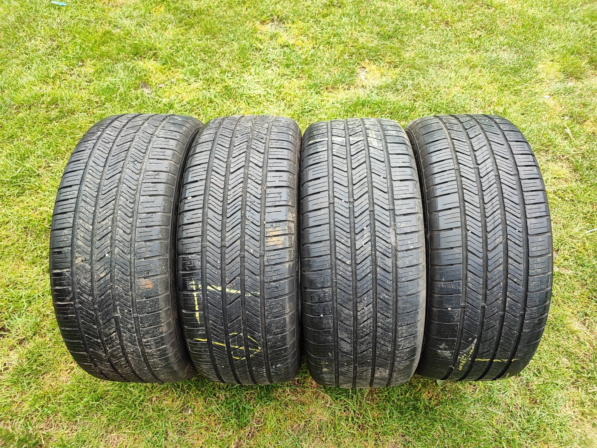 Sprzedam komplet kół Audi 255/40 R 19