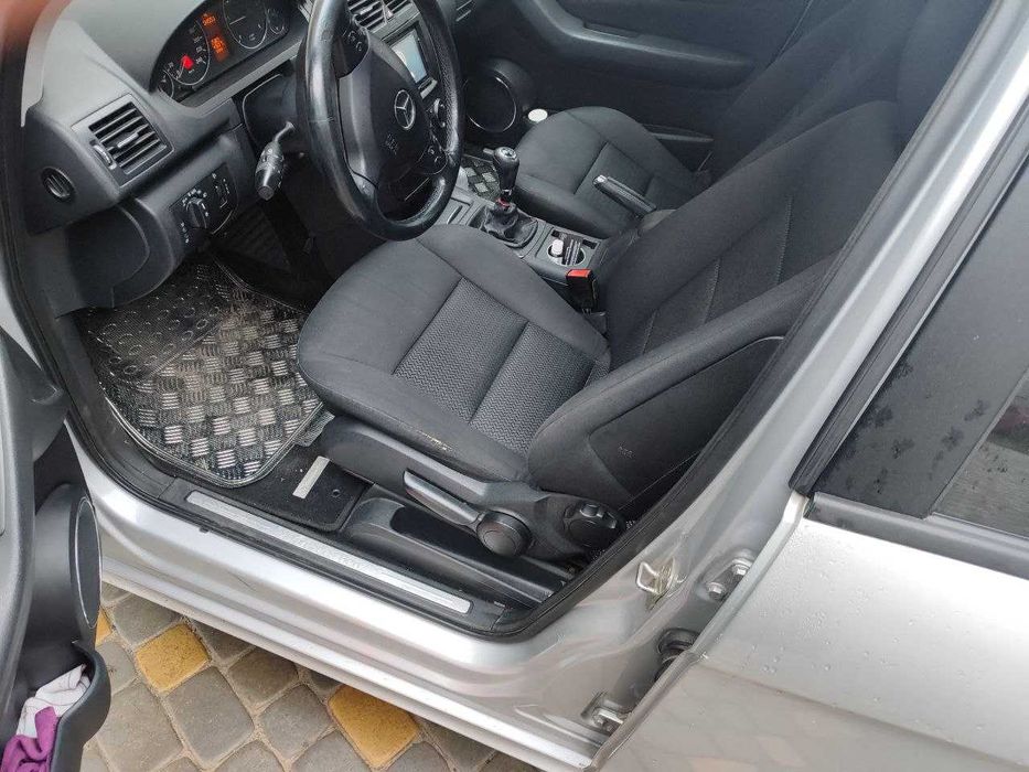 Продам своє авто Мерседес А 180