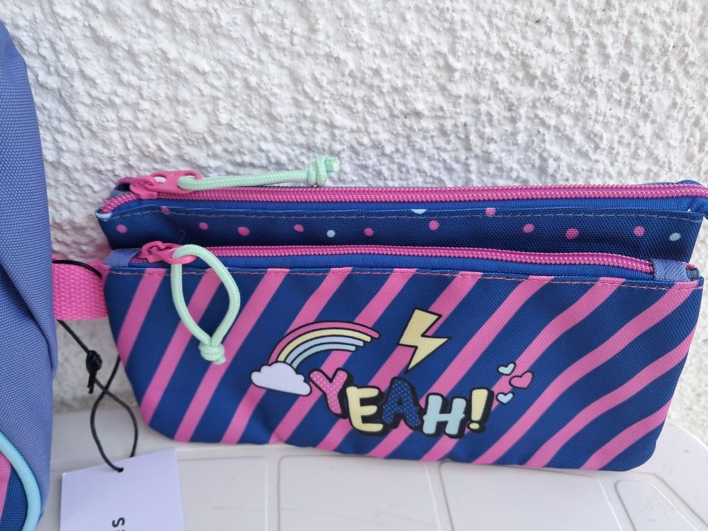 Conjunto escolar novo