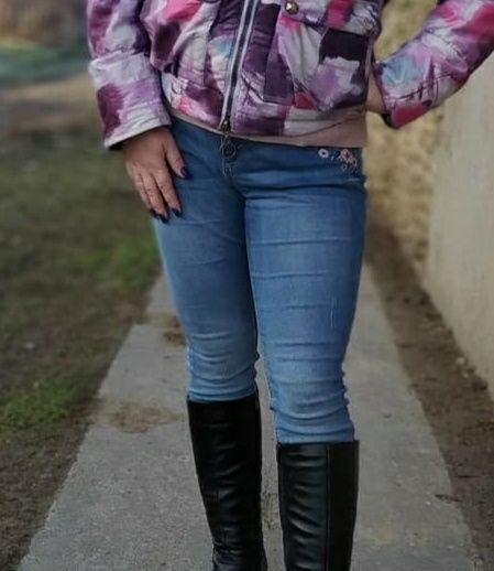 Джинсы женские ..