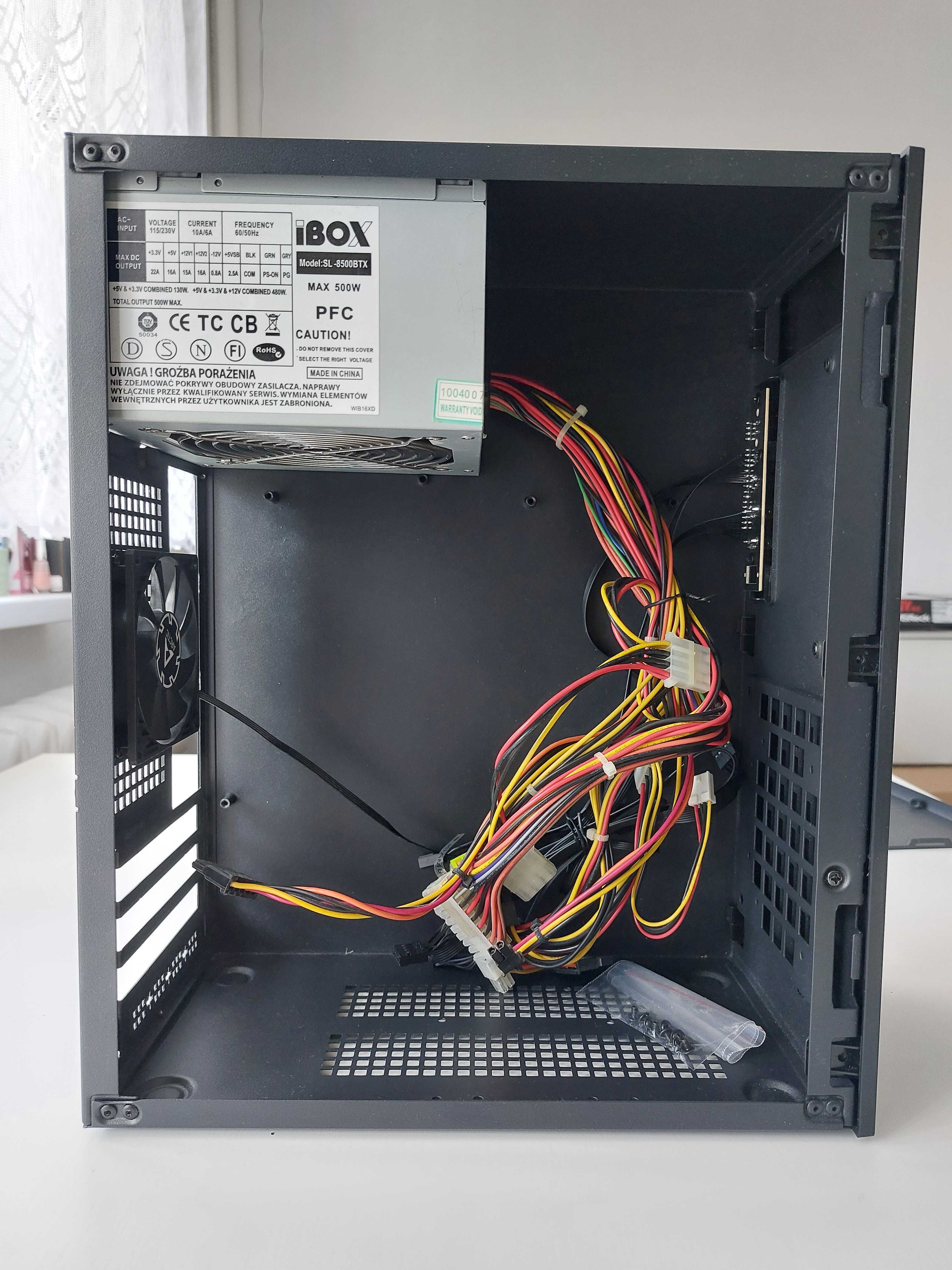Obudowa komputera M-ATX DarkFlash Q15 z zasilaczem i wentylatorem