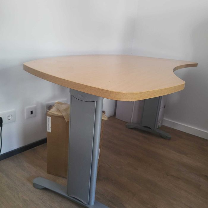 secretária para pc ou estudo