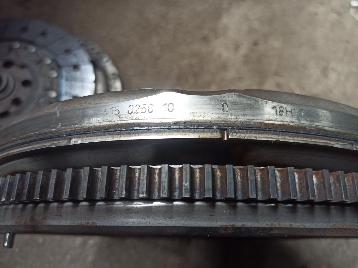 Sprzęgło dwumas 1.9 TDI 105km