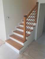 schody drewniane, trepy dębowe , balustrady , dąb