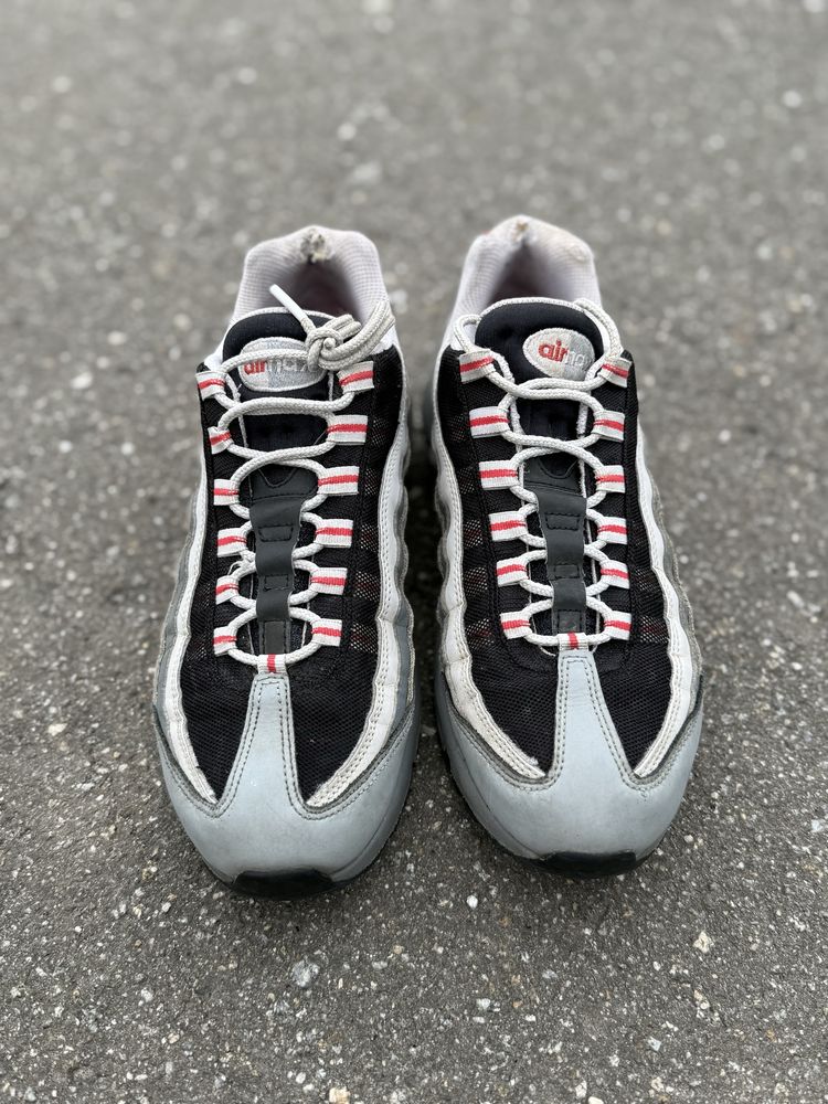 Продам чоловічі кросівки Nike Air Max 95