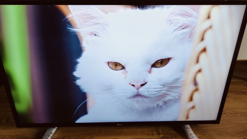 43cale smart tv LG , Wi-Fi, 4K UHD, HDR, DVB-T2