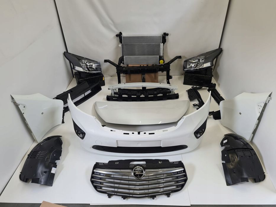 Kompletny Przód Zderzak Lampy Opel Vivaro B