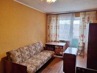 1 кімнатна квартира 33 м2 на 4 поверсі біля готелю Україна-KI