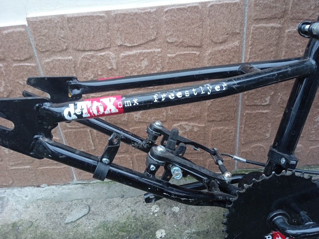 Запчастини велосипеда BMX DeTox 502