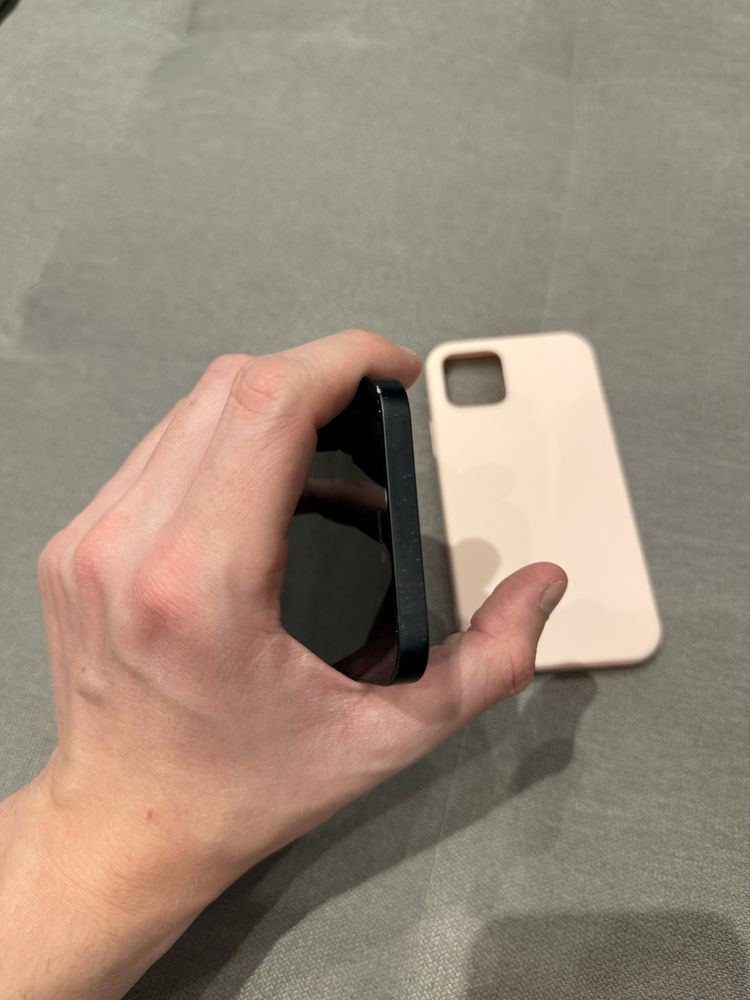 iPhone 12 128gb Black Neverlock