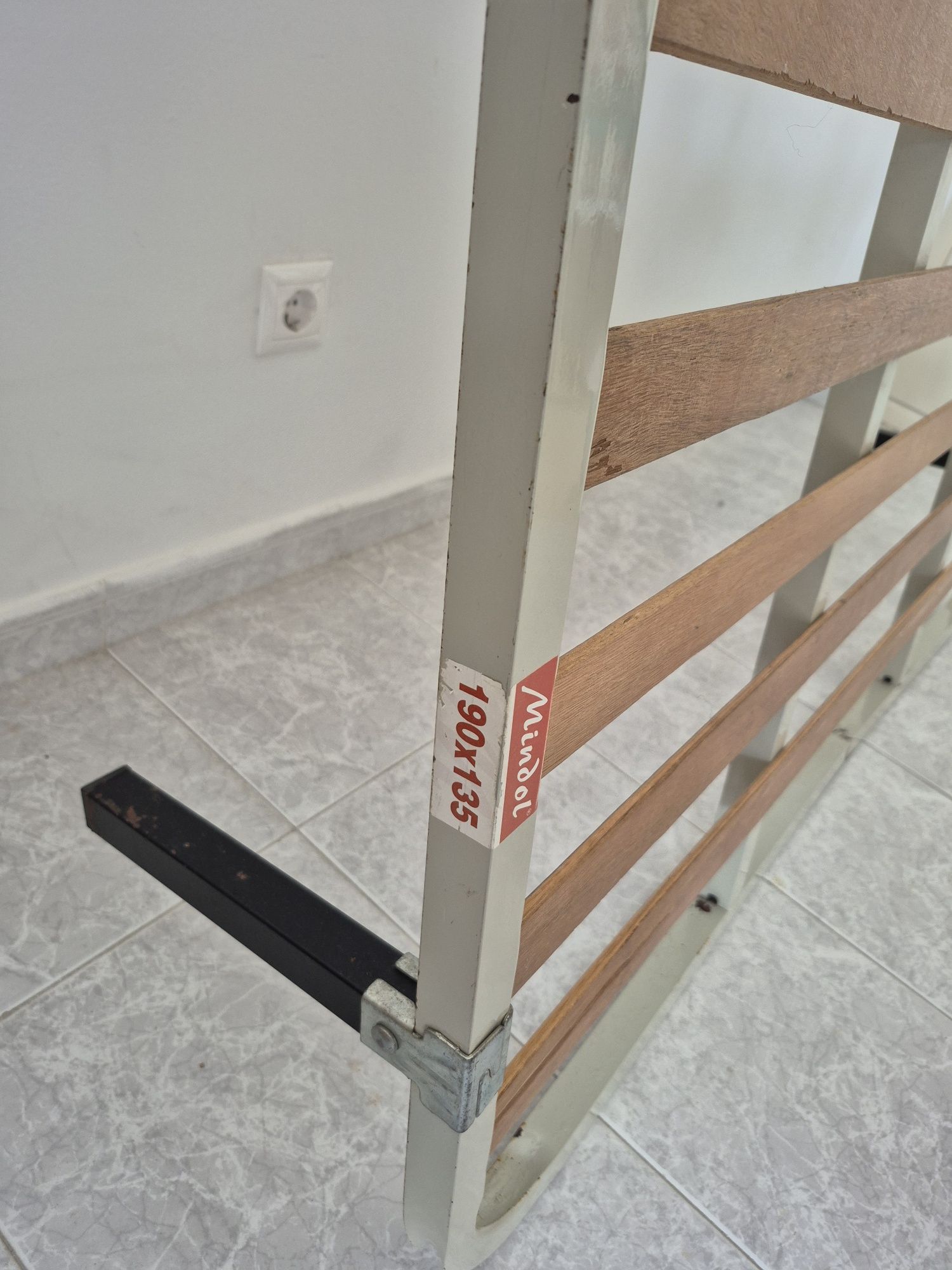 Estrutura de cama