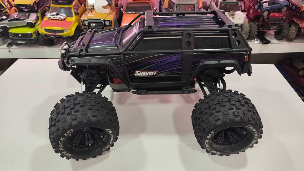 RC Traxxas Summit 1/10