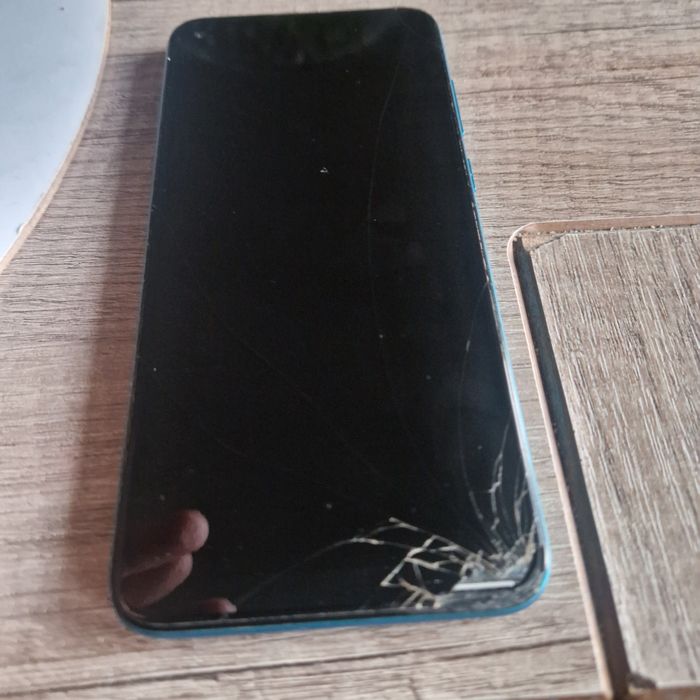 Sprzedam telefon polecam