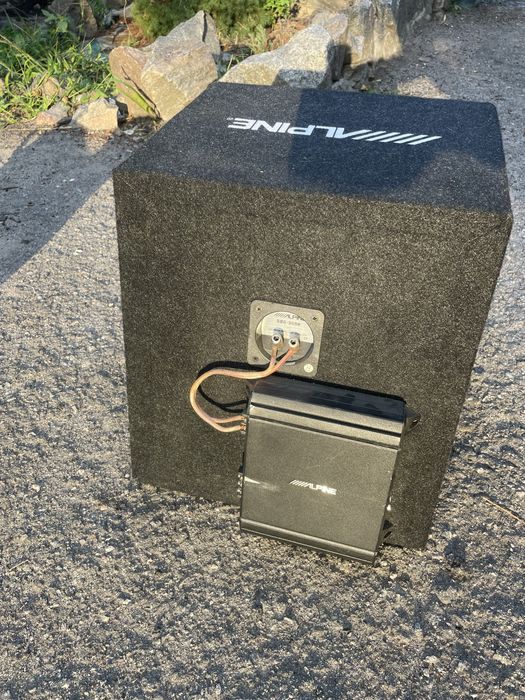 Сабвуфер Alpine Sbg-30br